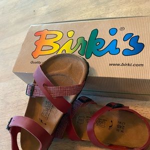 Birk lillie sandals